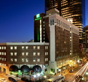 Гостиница DoubleTree by Hilton Charlotte City Center