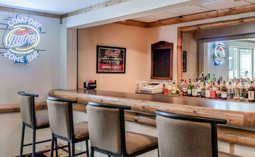 Гостиница Rodeway Inn and Suites Tomahawk в Томахоке