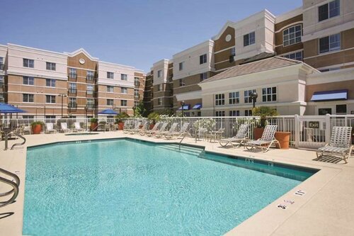 Гостиница Hyatt house Pleasant Hill в Уолнат-Крике