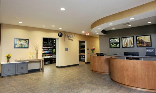 Гостиница DoubleTree by Hilton West Fargo Sanford Medical Center Area в Фарго