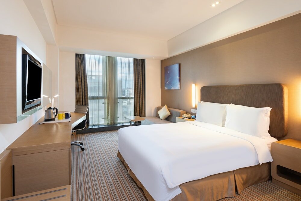 Фото Holiday Inn Express Shanghai Jinsha