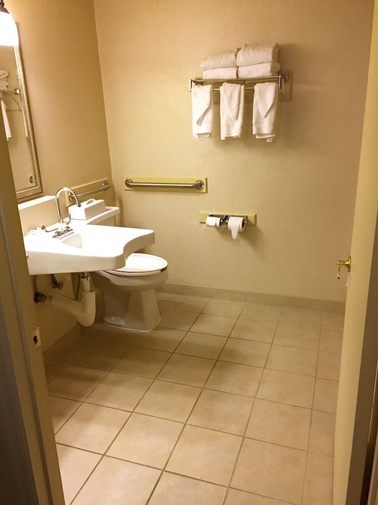 Фото Country Inn & Suites by Radisson, Atlanta Downtown South at Turner Field, Ga