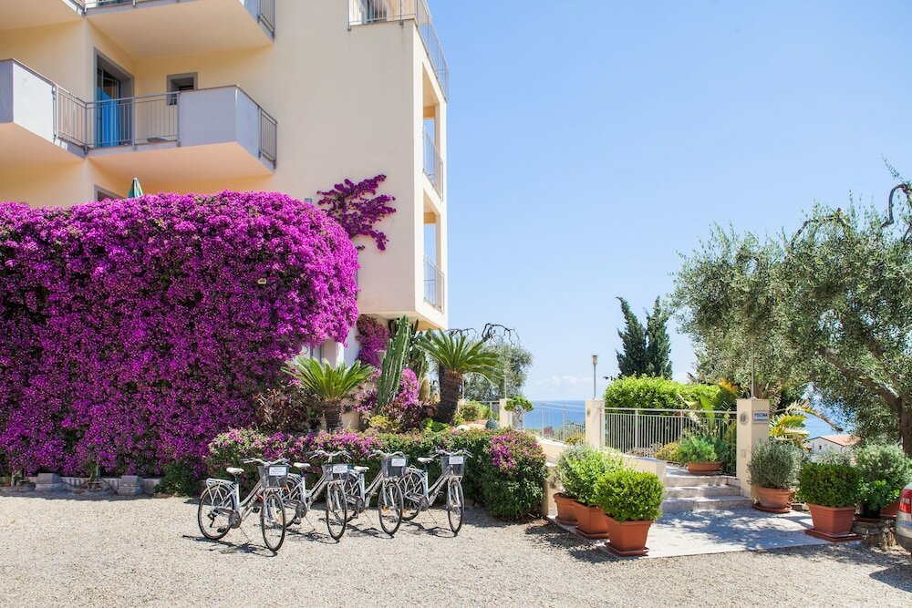 Фото Hotel Metropol