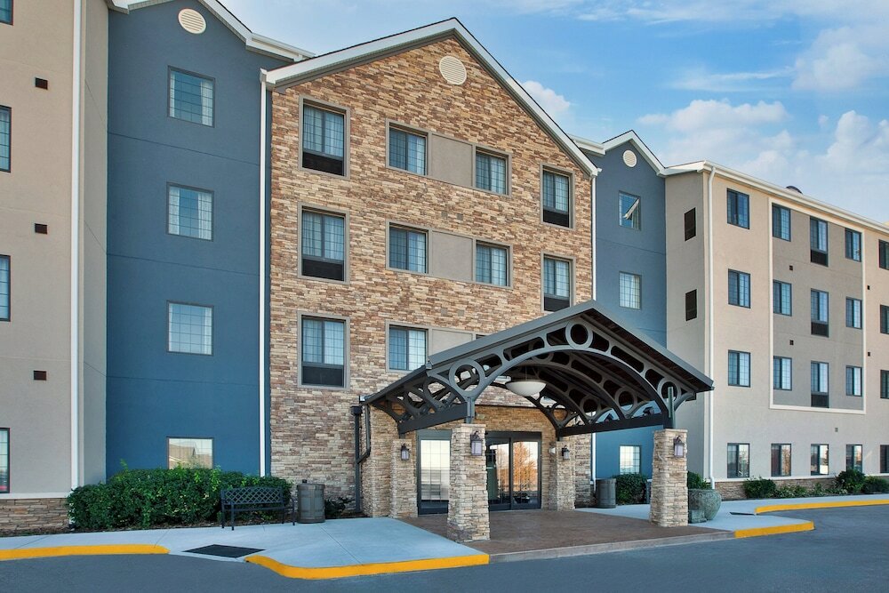 Фото Staybridge Suites Lincoln Northeast, an Ihg Hotel