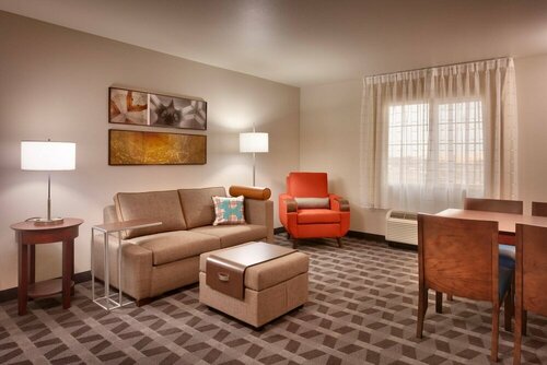 Гостиница TownePlace Suites by Marriott Boise West/Meridian в Меридиане