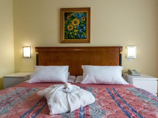 Фото Hotel Churchill