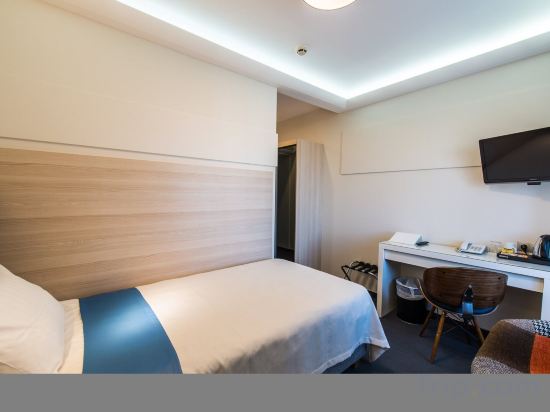 Фото Amrita Hotel