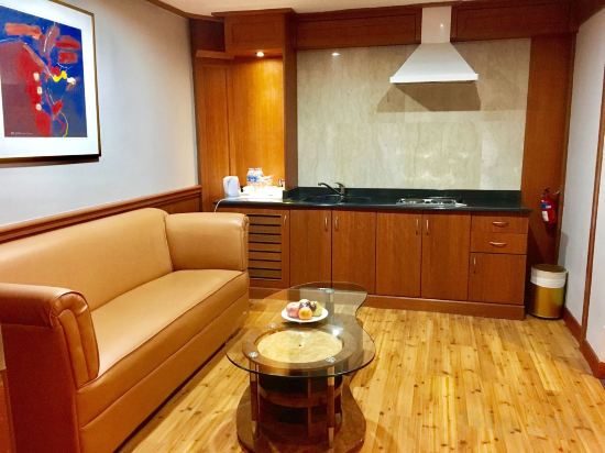 Фото Planet Holiday Hotel & Residence