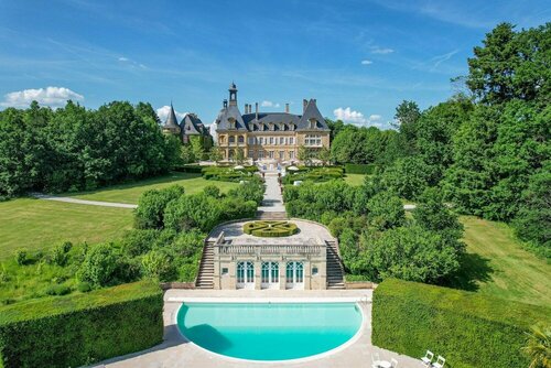 Гостиница Domaine d’Essendiéras в Нонтроне