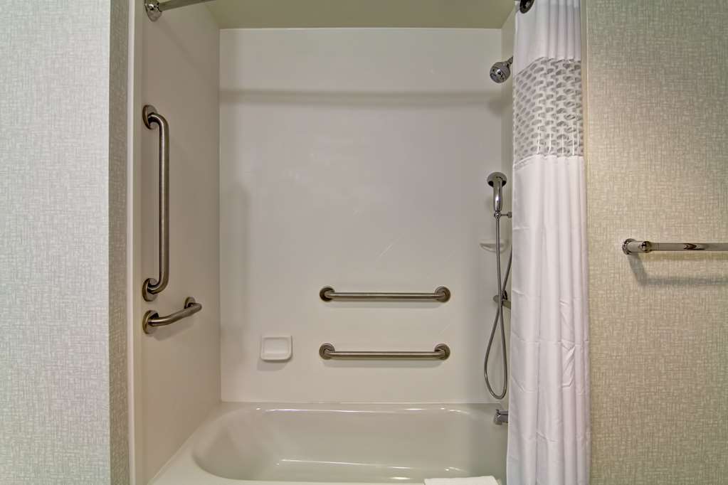 Фото Hampton Inn & Suites Cincinnati-Downtown