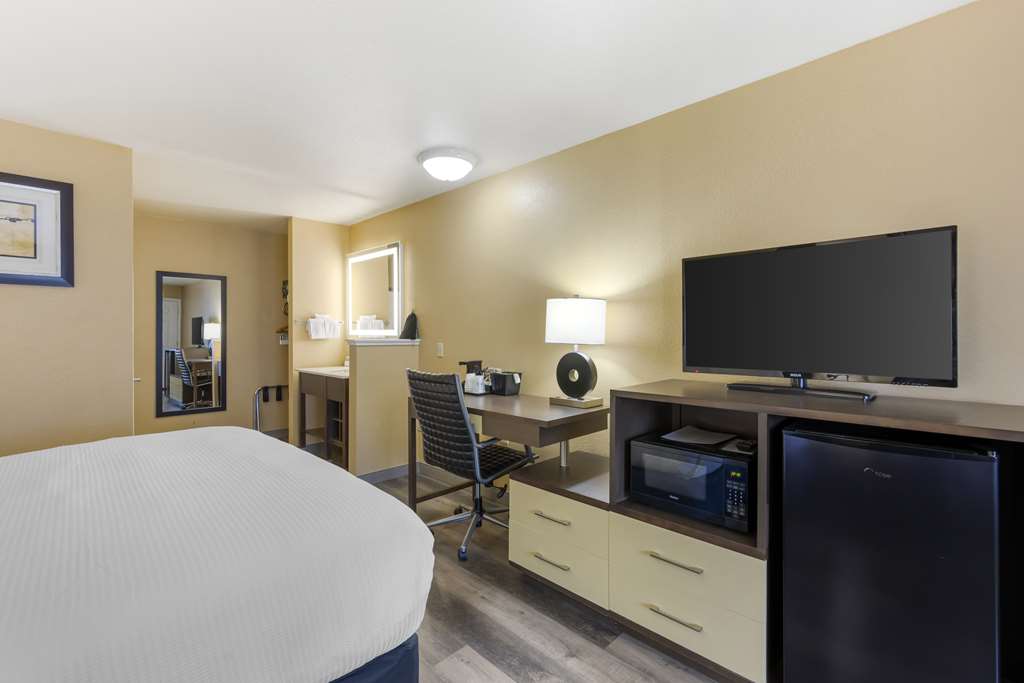 Фото Best Western Fallon Inn & Suites