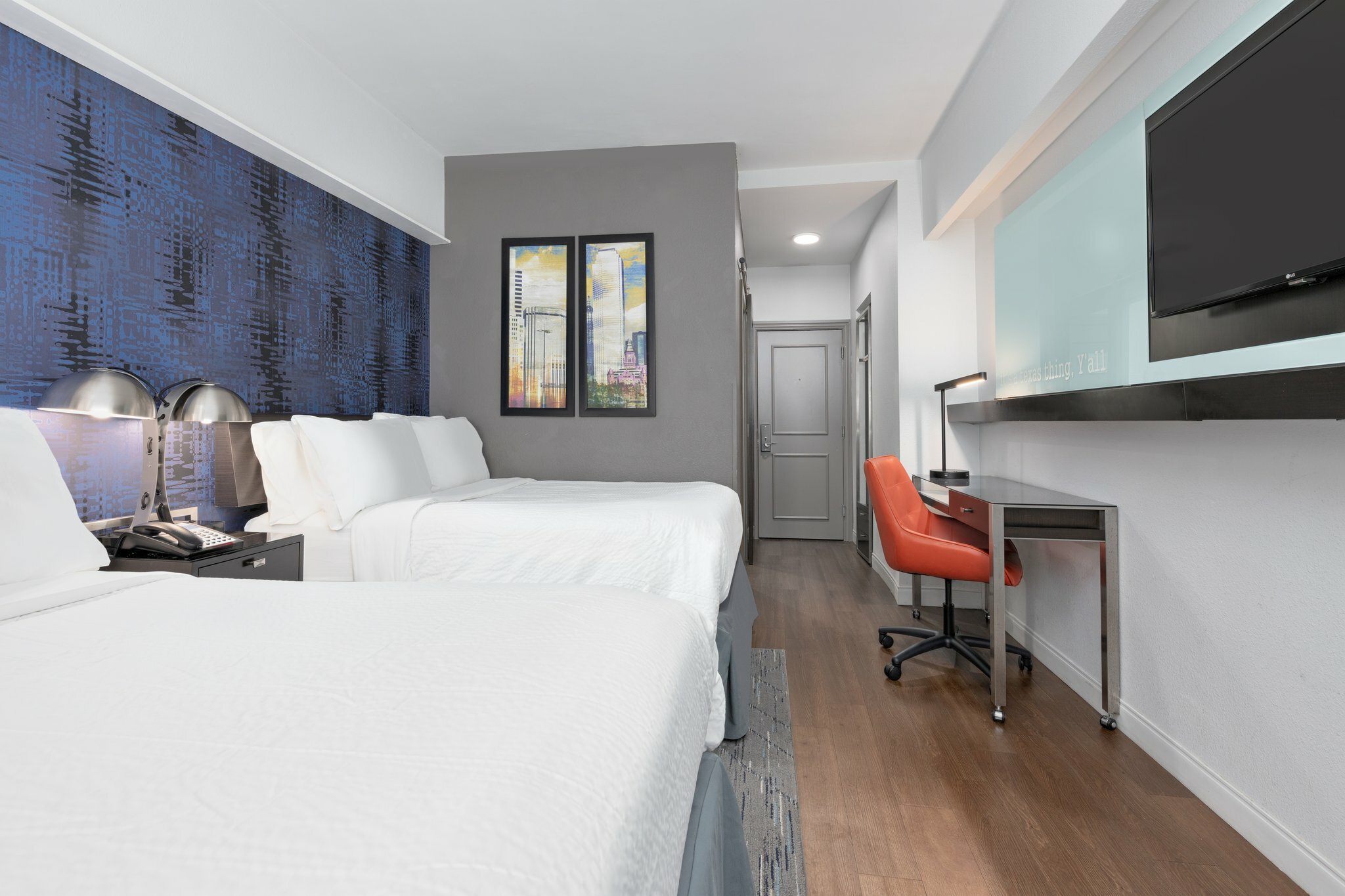 Фото Holiday Inn Express Dallas Downtown, an Ihg Hotel