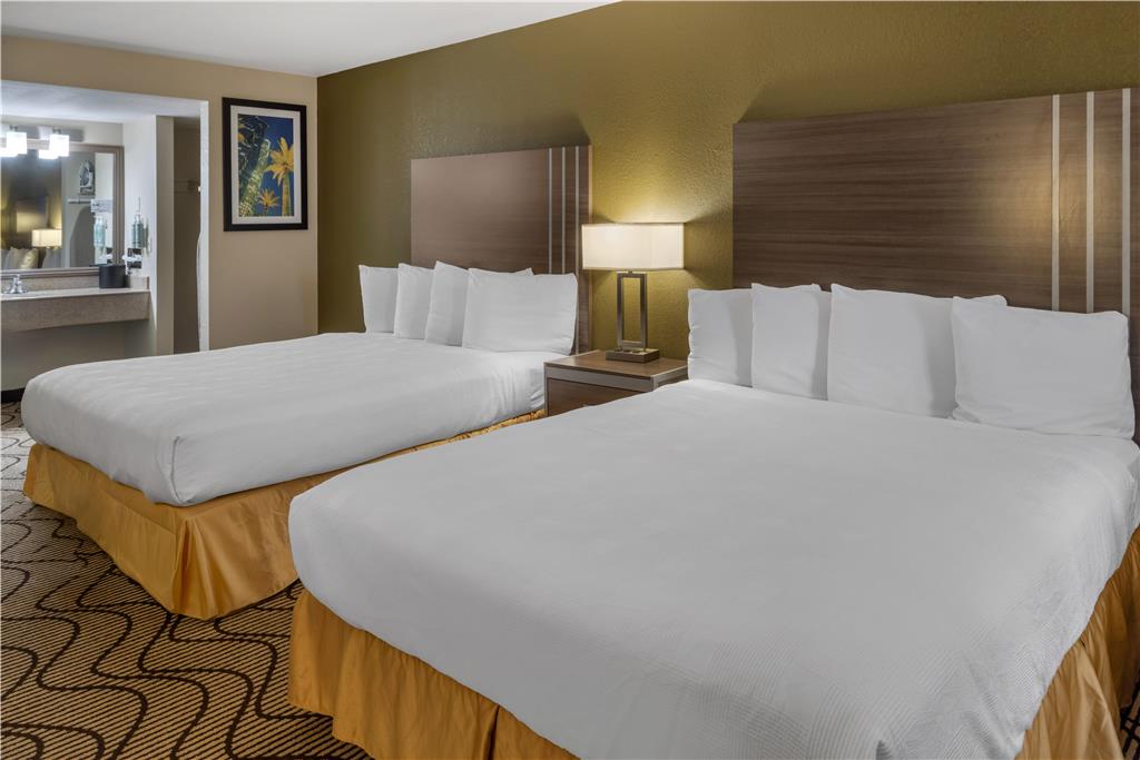 Фото Best Western Heritage Inn