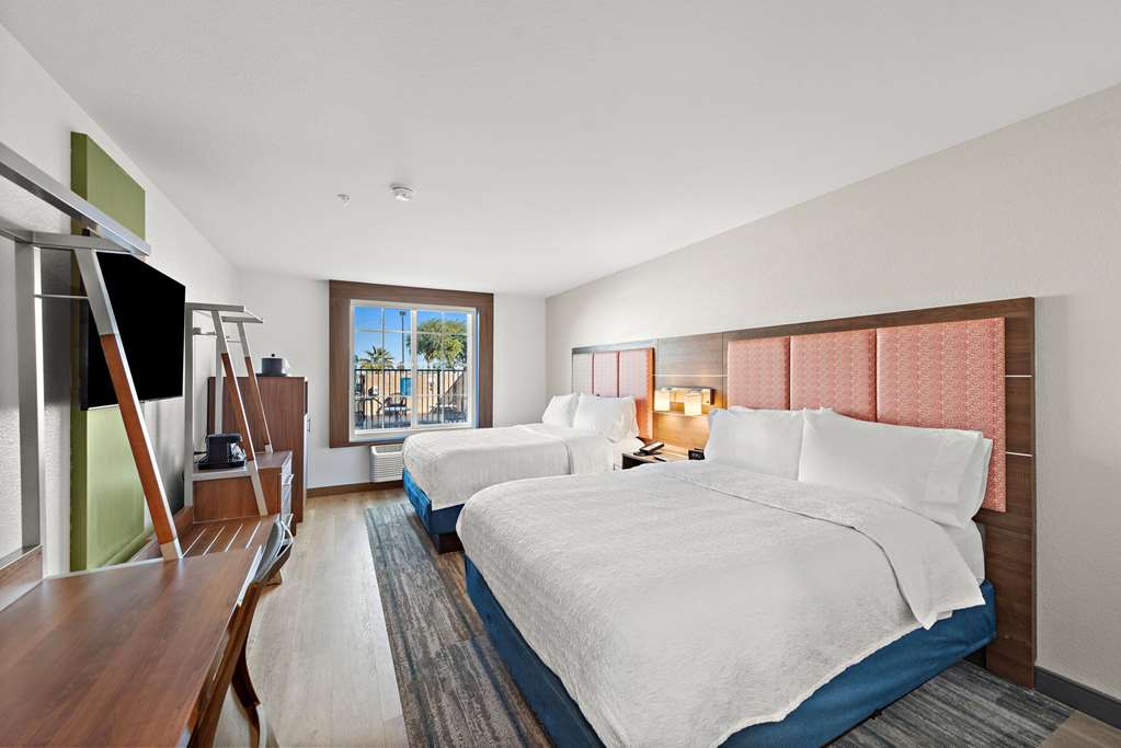 Фото Hampton Inn by Hilton Calexico