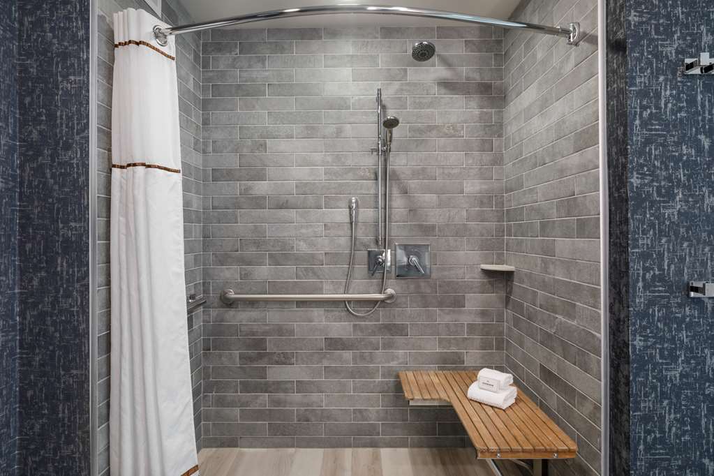 Фото Carte Hotel San Diego Downtown, Curio Collection by Hilton