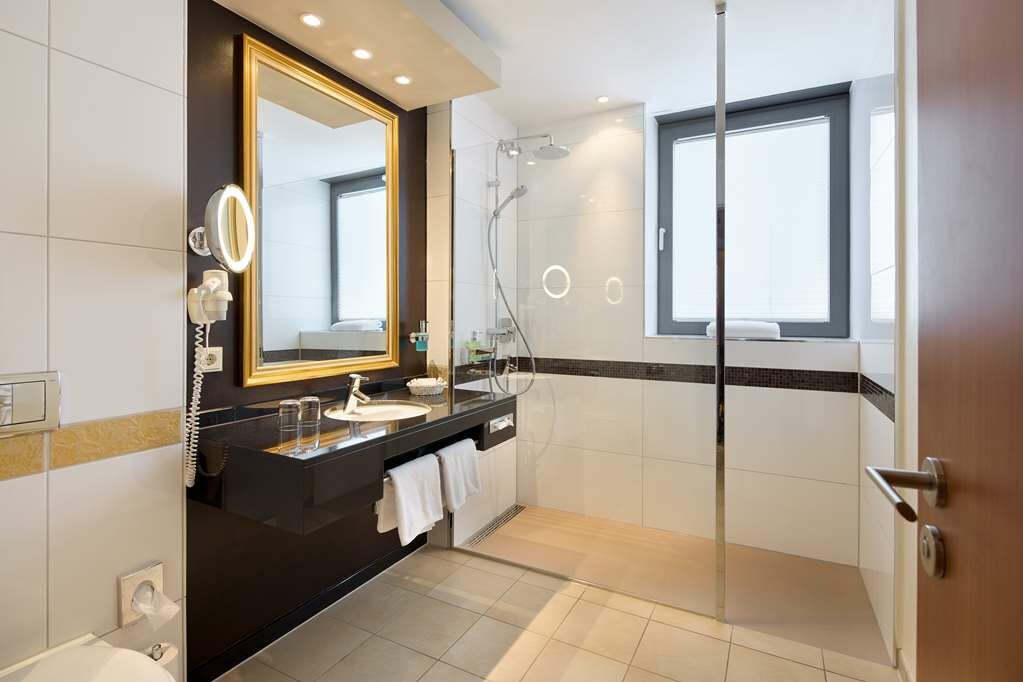 Фото Best Western Plus Arosa Hotel