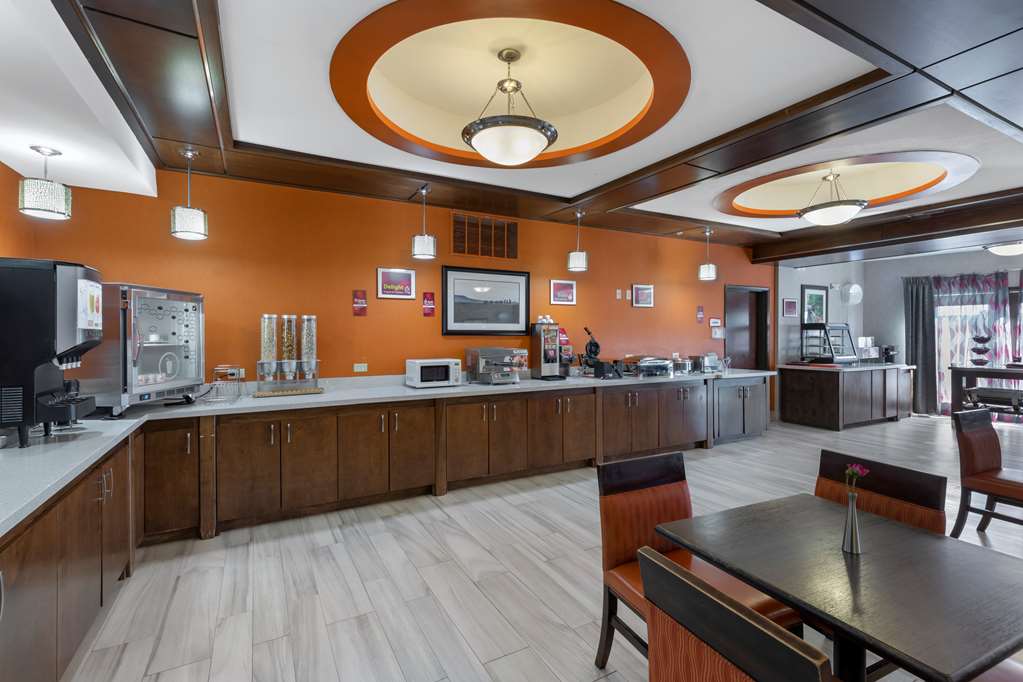 Фото Best Western Plus Fort Stockton Hotel