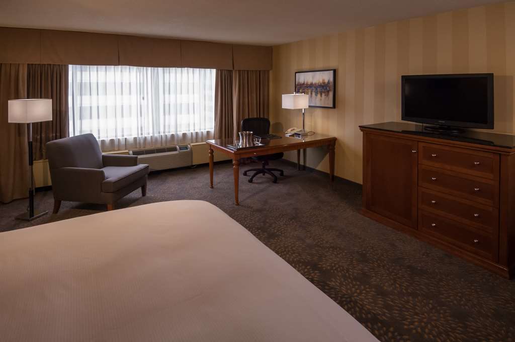 Фото DoubleTree by Hilton Hotel London Ontario