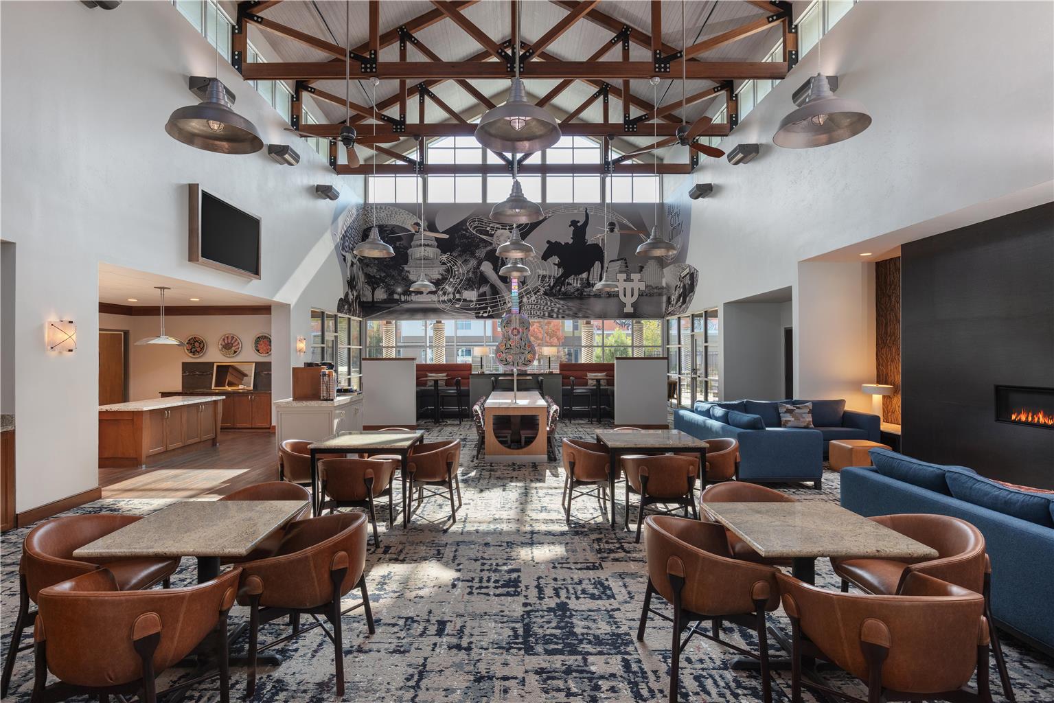 Фото Homewood Suites by Hilton TechRidge Parmer @ I-35