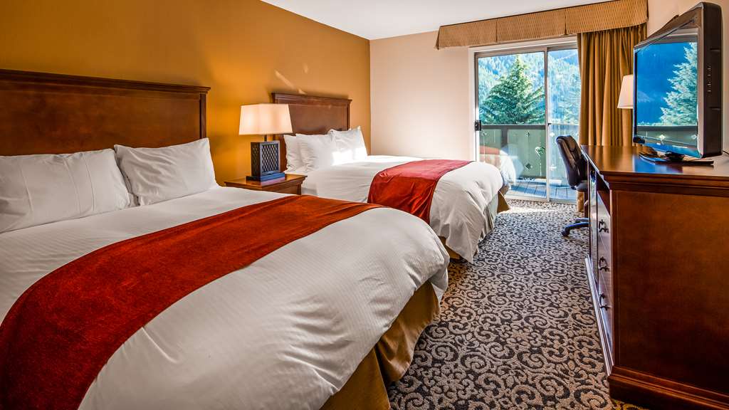 Фото Best Western Tyrolean Lodge