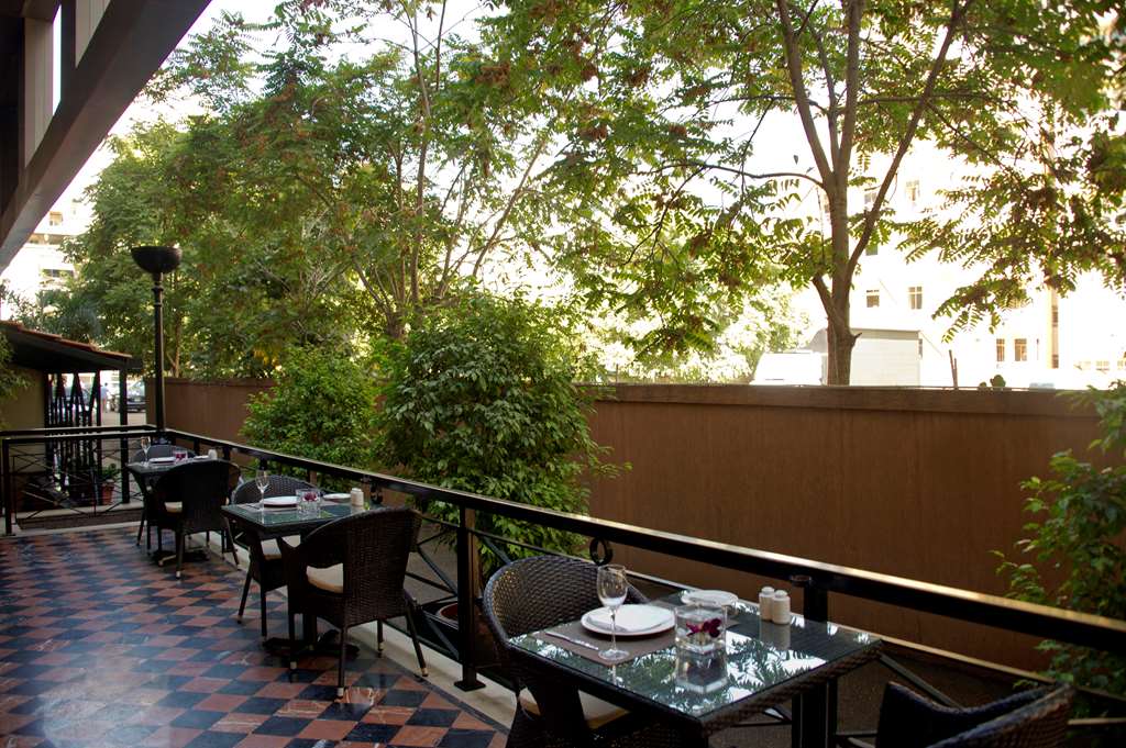 Фото Radisson Blu Martinez Hotel, Beirut