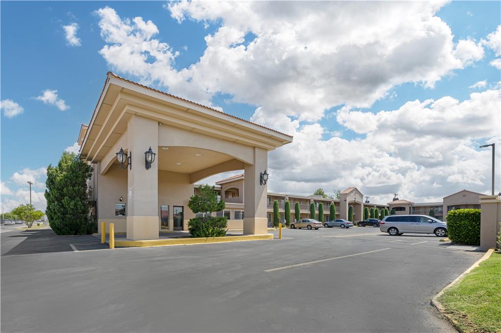 Фото Best Western El Rancho Palacio