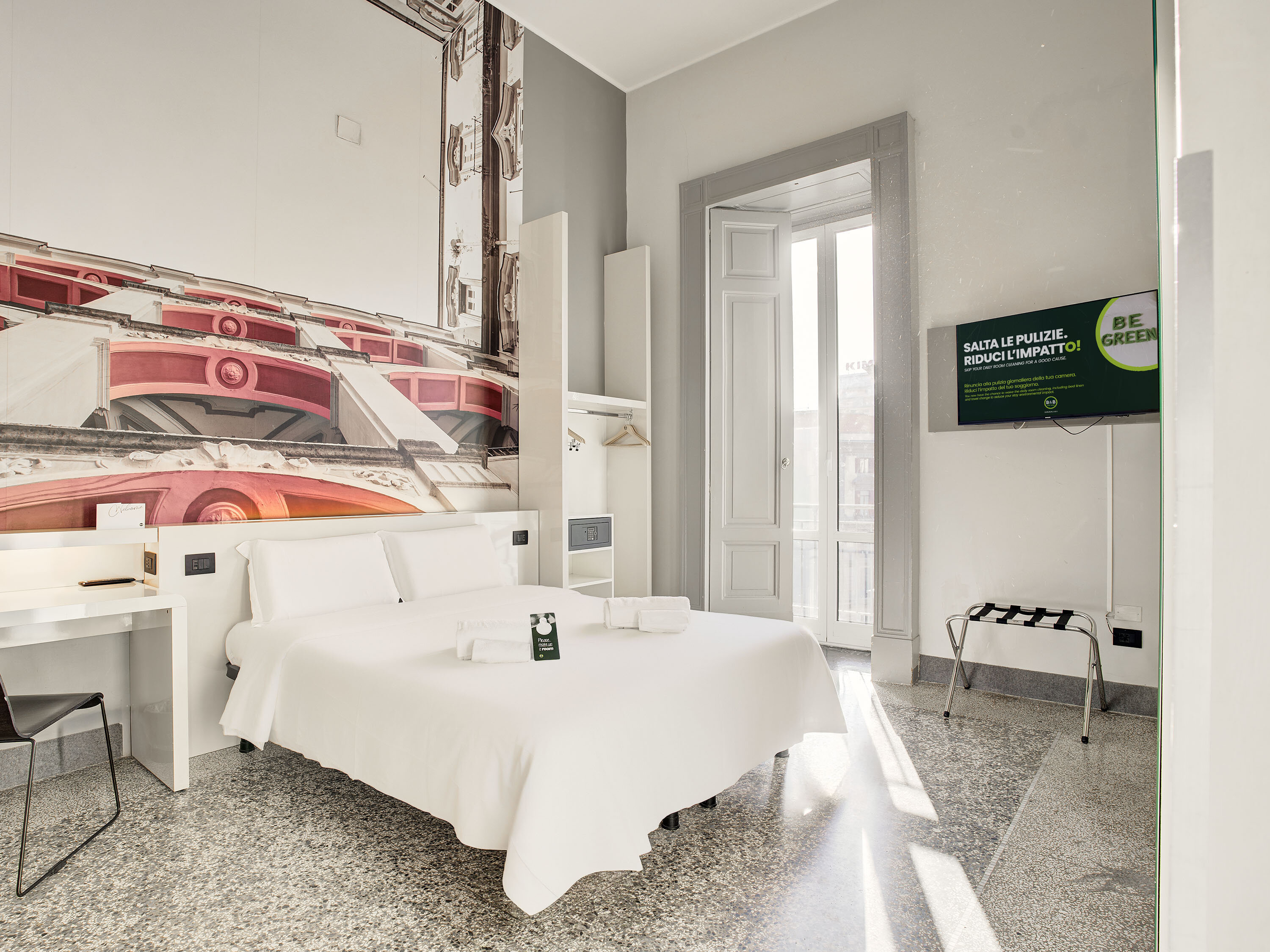 Фото B&B Hotel Napoli