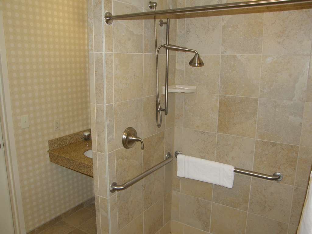 Фото Hilton Garden Inn Bowling Green
