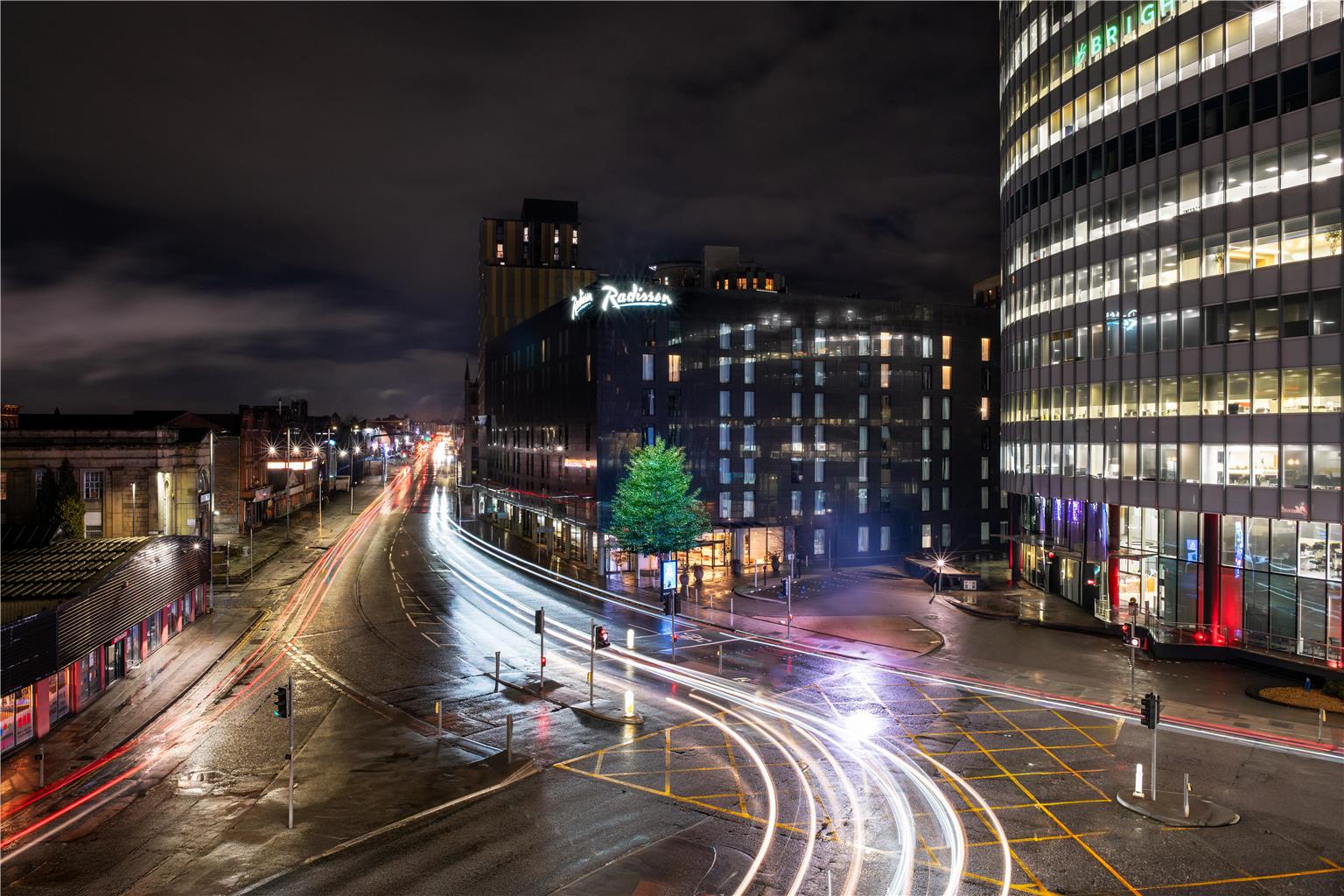 Фото Radisson Hotel Manchester City Centre, A Verified Net Zero Hotel