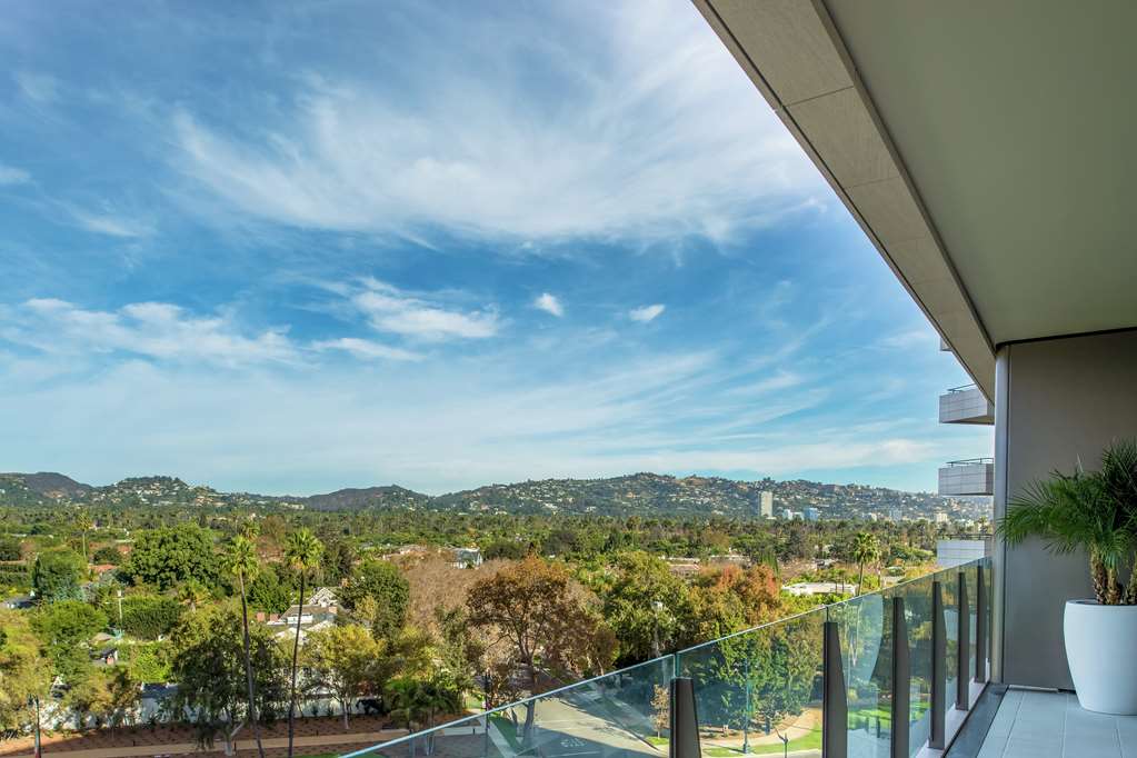 Фото Waldorf Astoria Beverly Hills