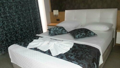 Гостиница Akcayhan Hotel в Эдремите