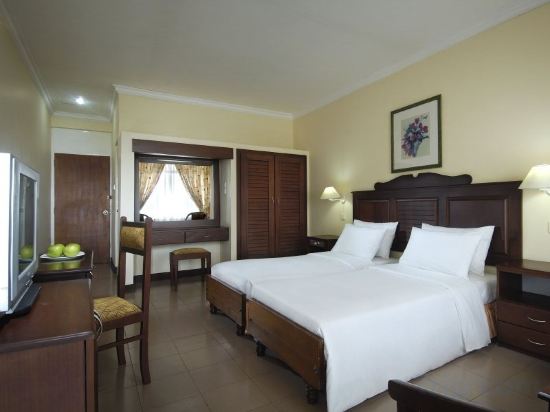 Фото Berjaya Hotel Colombo