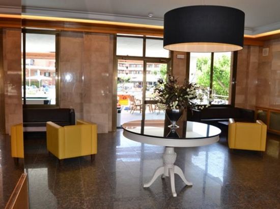 Фото Hotel California Garden