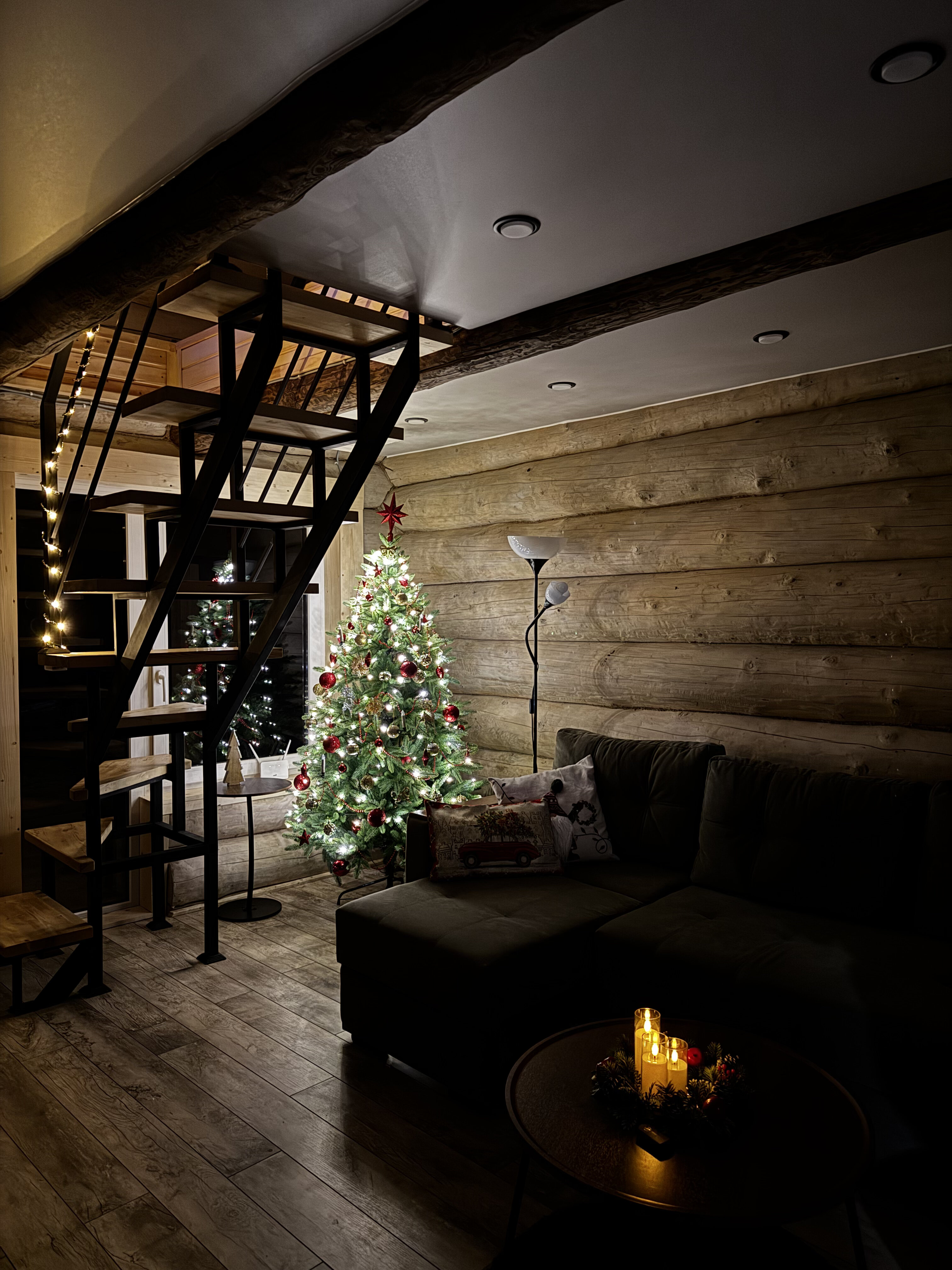 Фото Дом и река