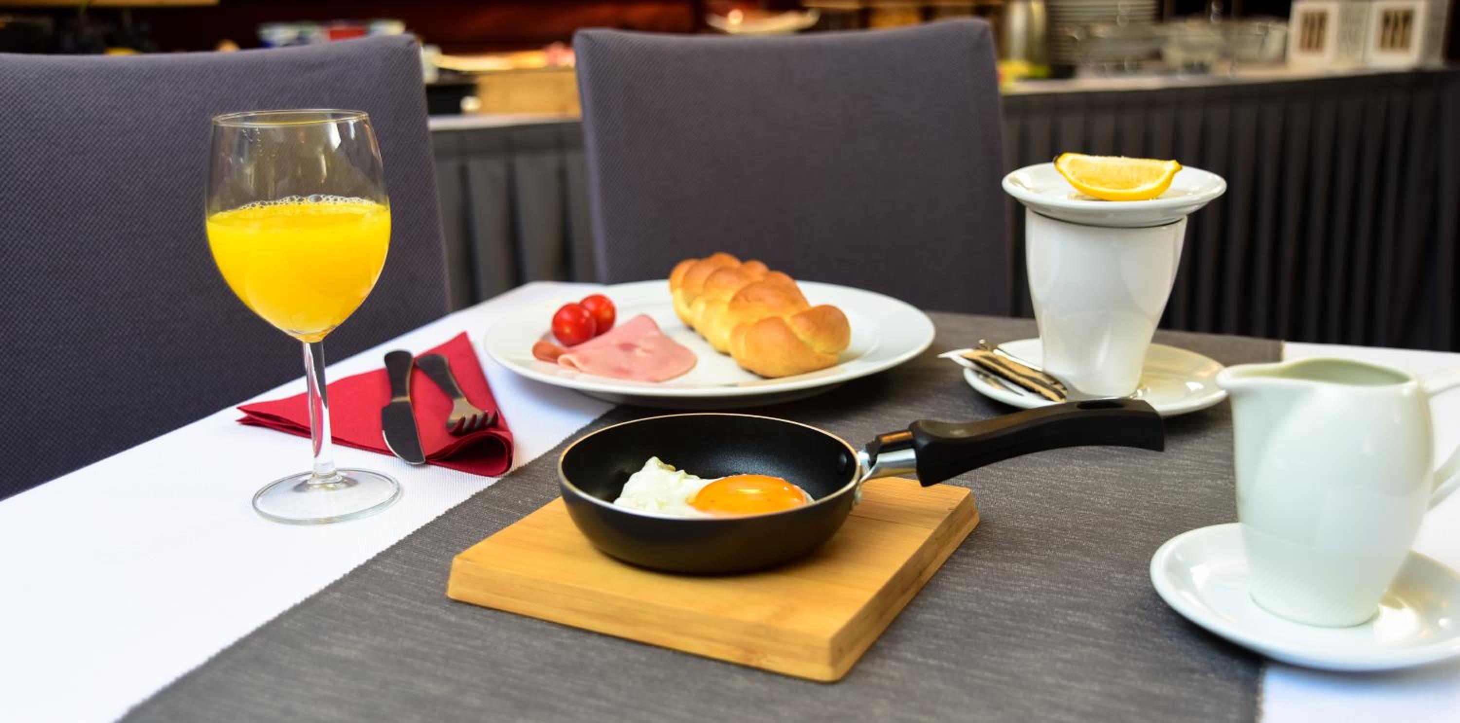 Фото Hotel Meridijan16