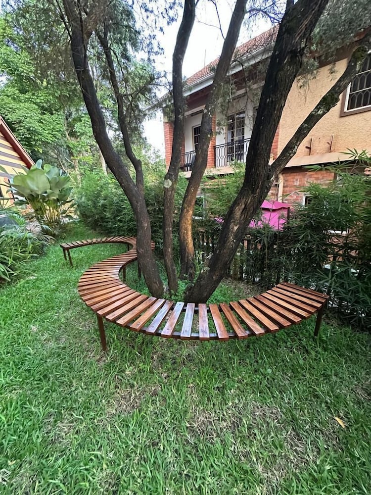 Фото The Explorers Hub