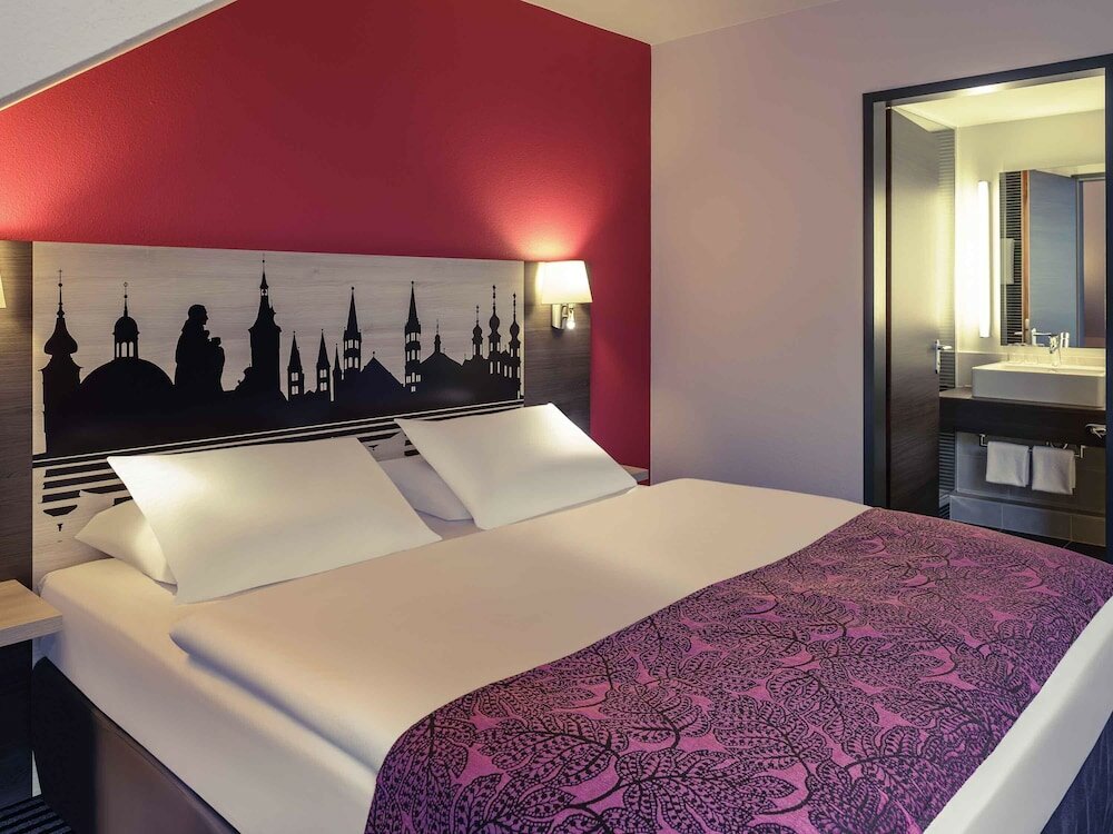 Фото Mercure Hotel Wuerzburg Am Mainufer