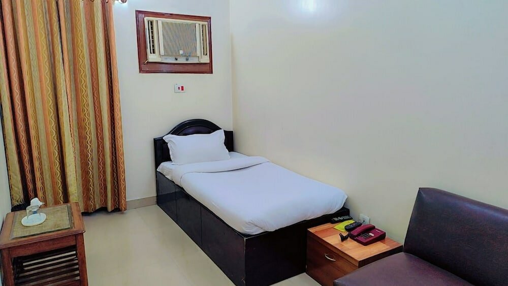Фото Hotel Maiden Residency