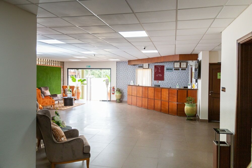 Фото Sunlodge Hotel