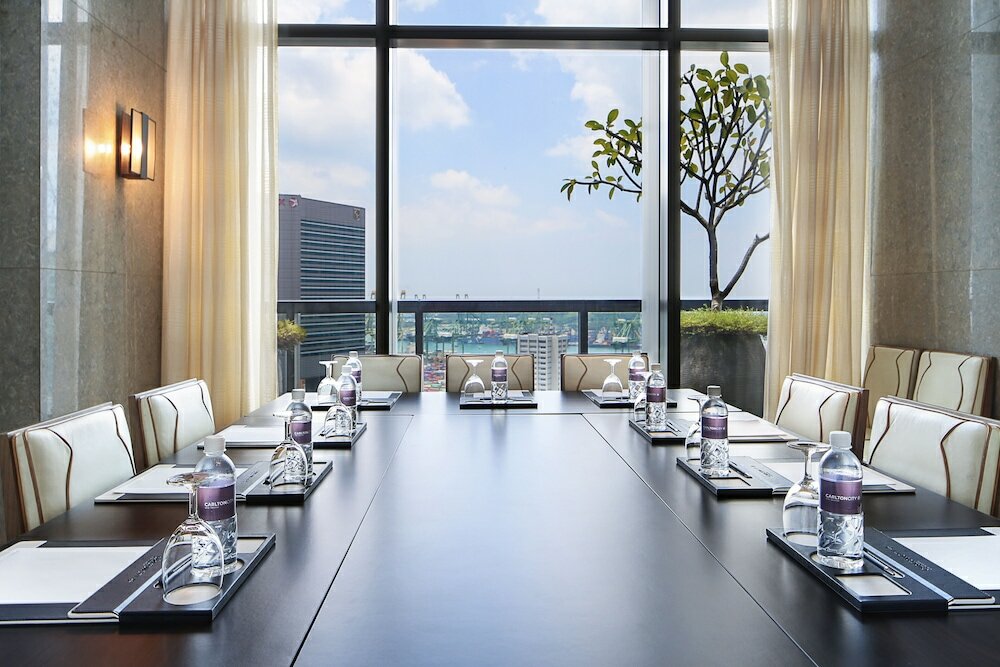 Фото Carlton City Hotel Singapore