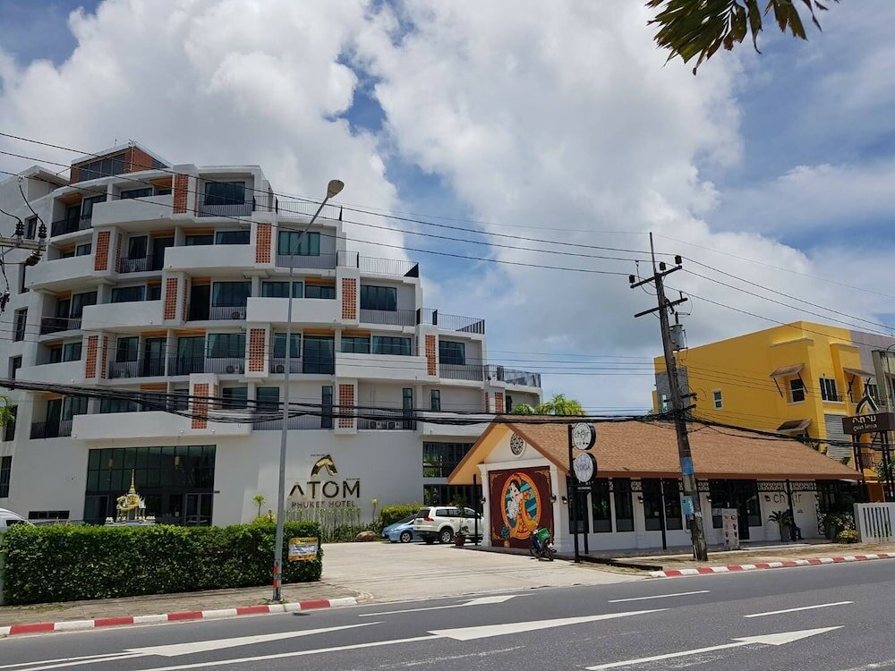 Фото Atom Phuket Hotel