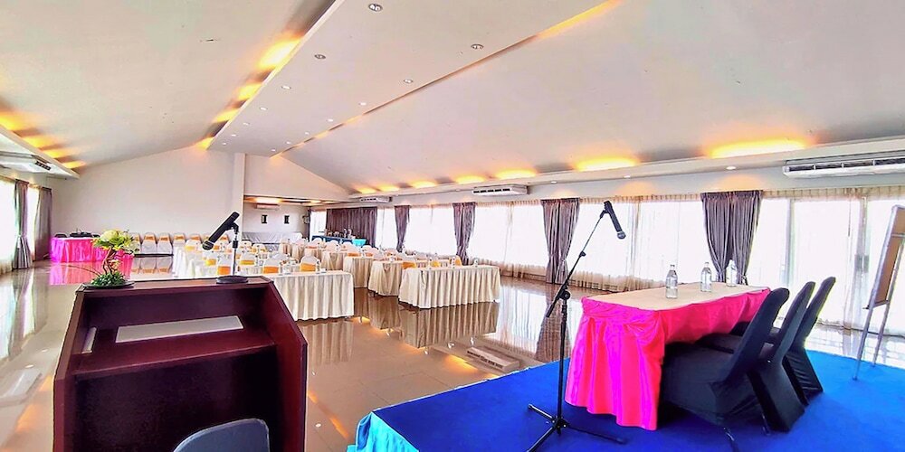 Фото Gazebo Resort