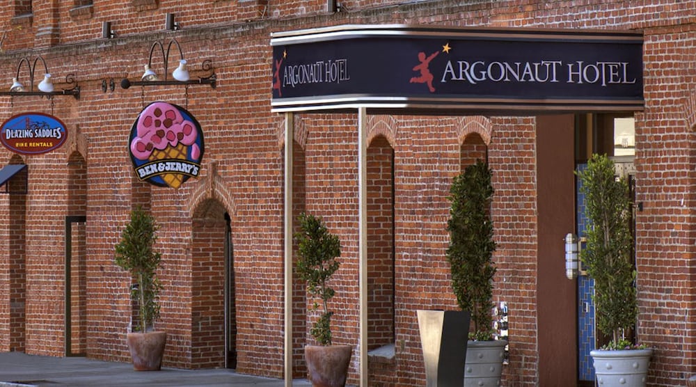 Фото Argonaut Hotel
