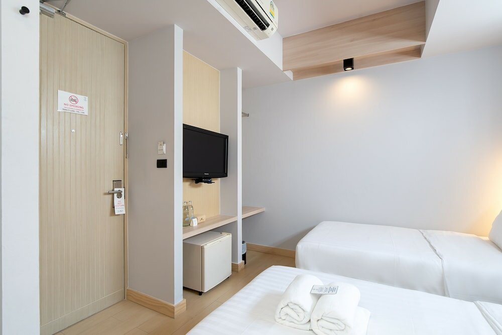 Фото Metz Pratunam Hotel