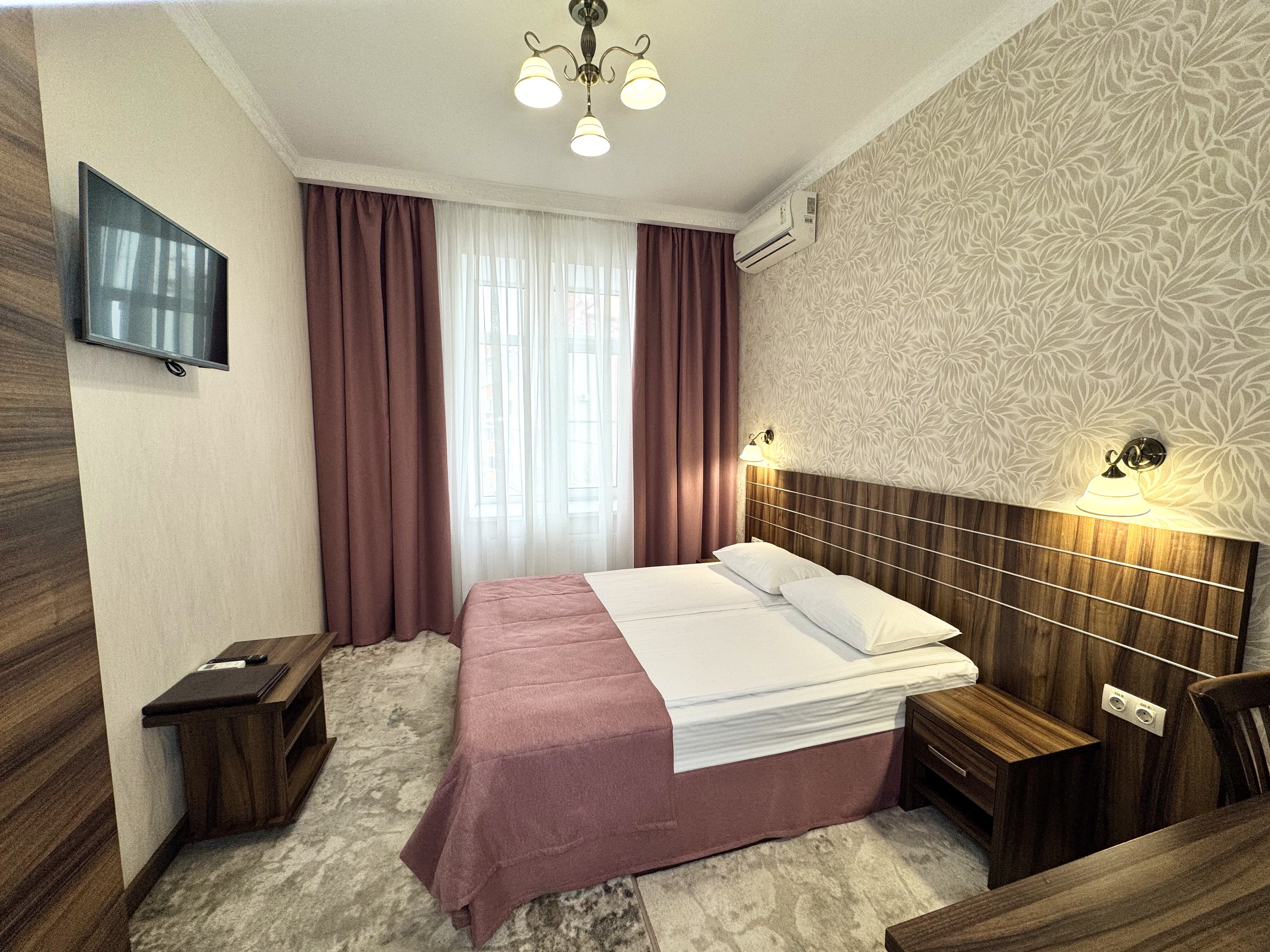 Фото Петровский