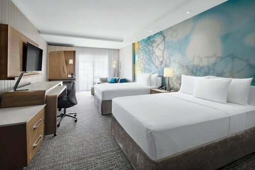 Гостиница Courtyard by Marriott Port Of Spain в Порт-оф-Спейн