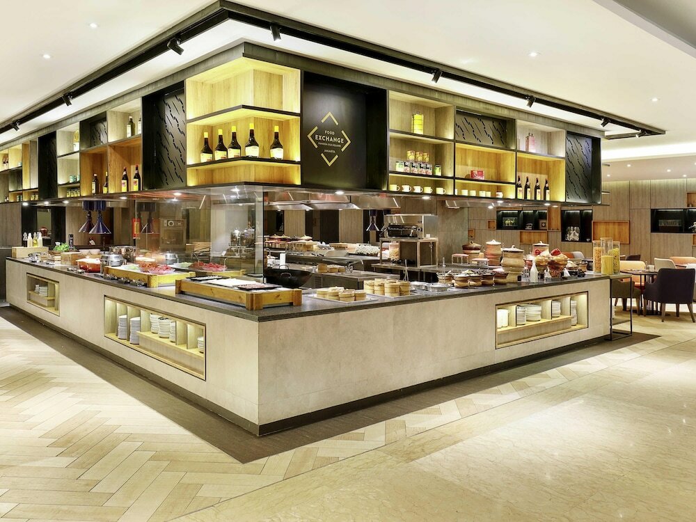 Фото Novotel Jakarta Mangga Dua Square Hotel