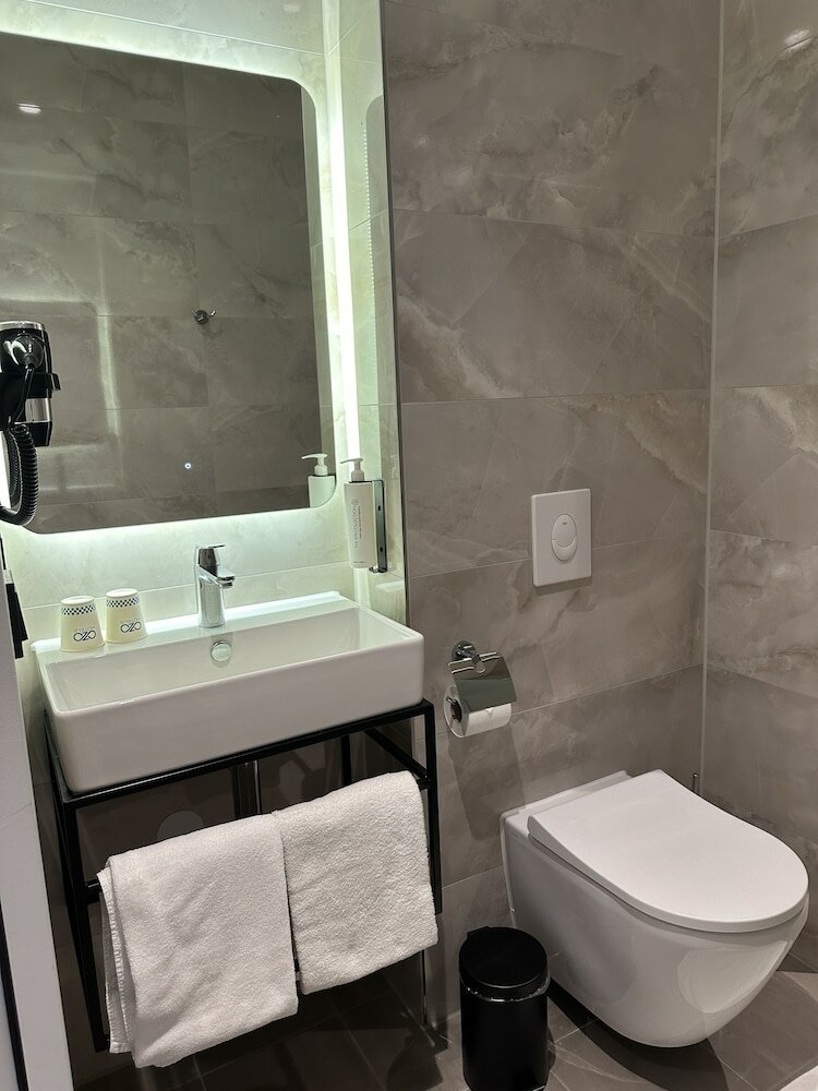 Фото Ozo Hotels Antares Airport