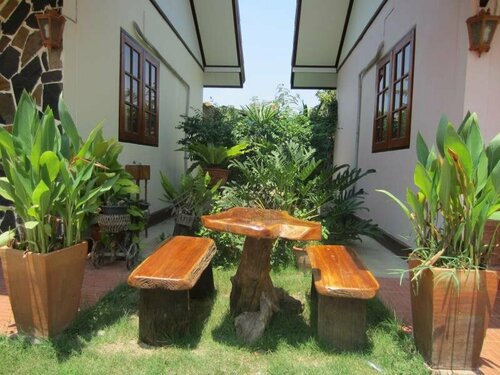 Chuan Chom Guesthouse