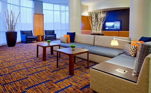 Гостиница Courtyard by Marriott Toronto Mississauga/Meadowvale в Стритсвилле